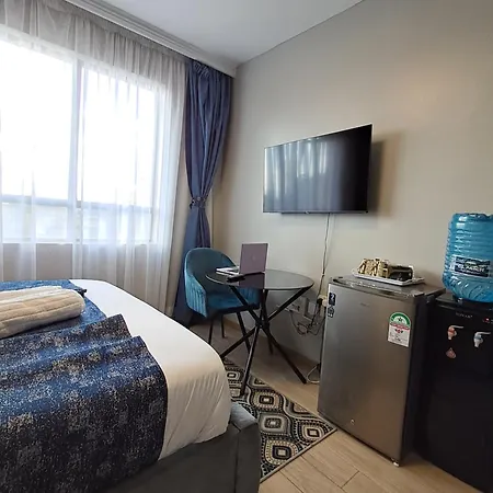 Favorite Staycation By Janice - Modern Comfort Near Airport Nairobi Exterior photo
